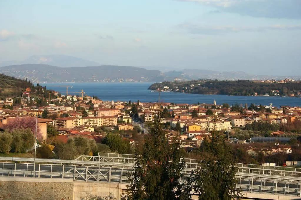 **  Hotel Olivi Saló Italia